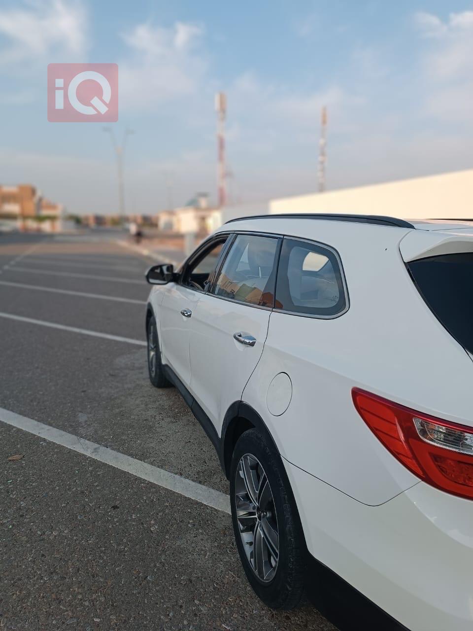 هيونداي سانتافي